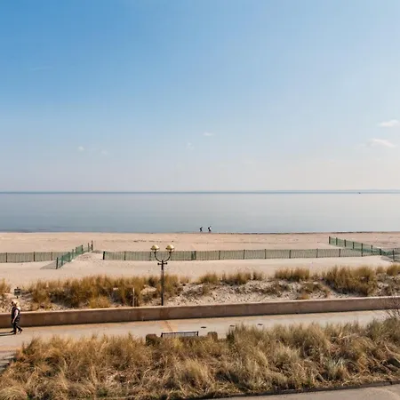 Beachside Grömitz - 21 Apartments, Pool&Sauna direkt am Meer-2
